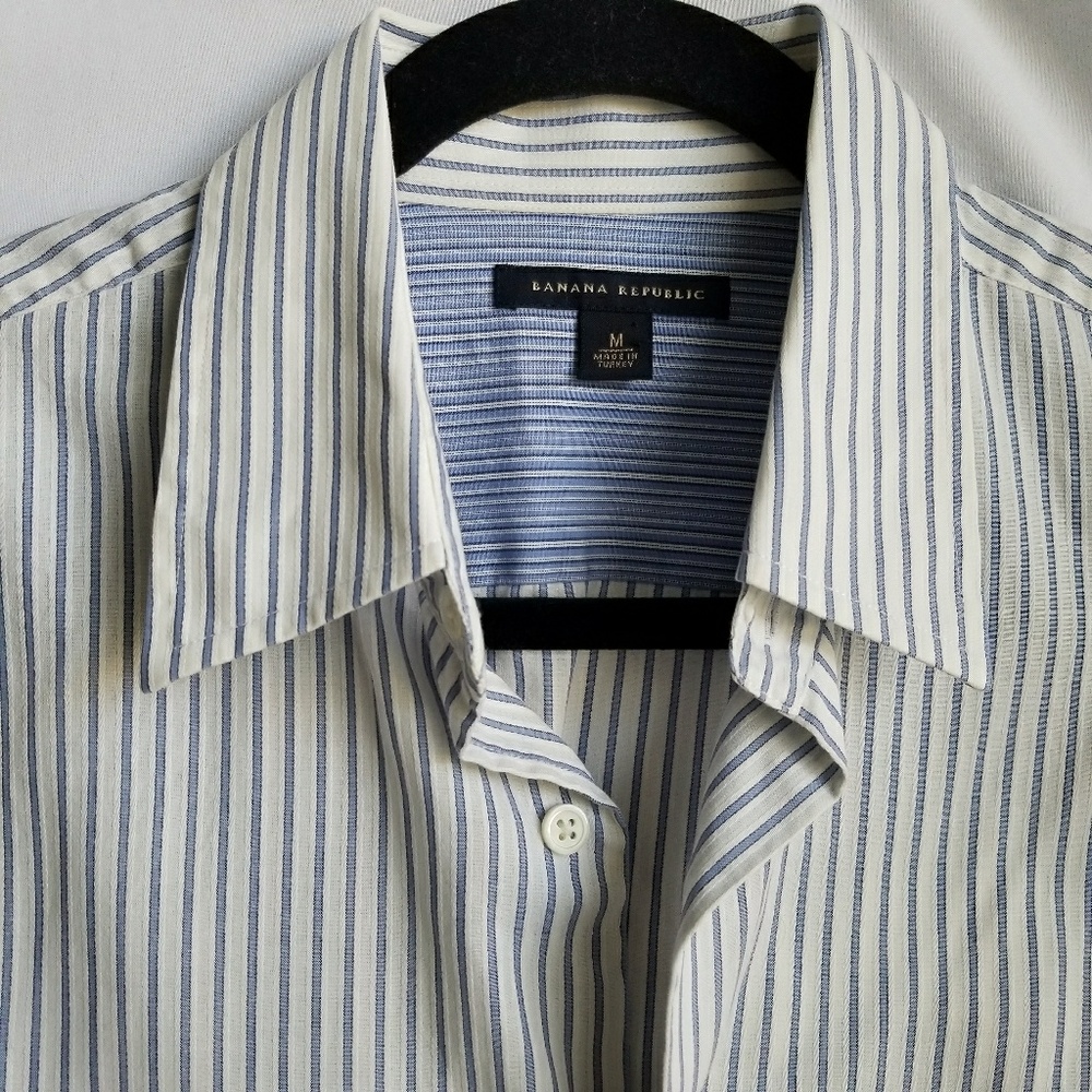 BANANA REPUBLIC button down long sleeve shirt